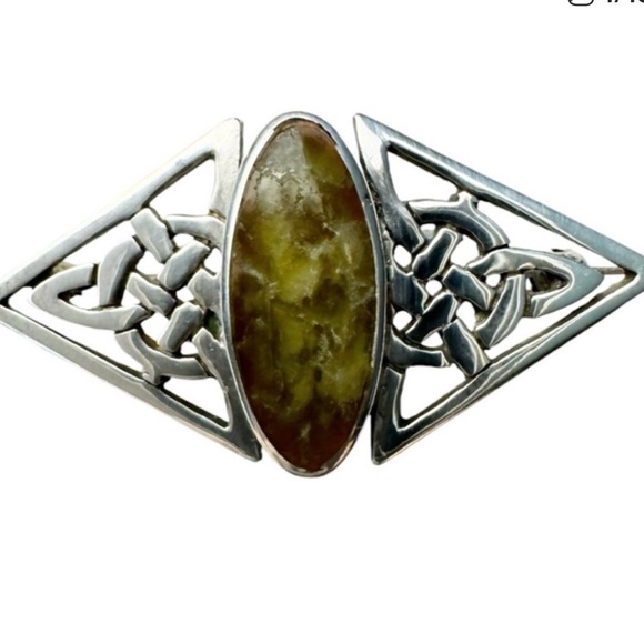 🍀March🍀 - Picture 2 of 16